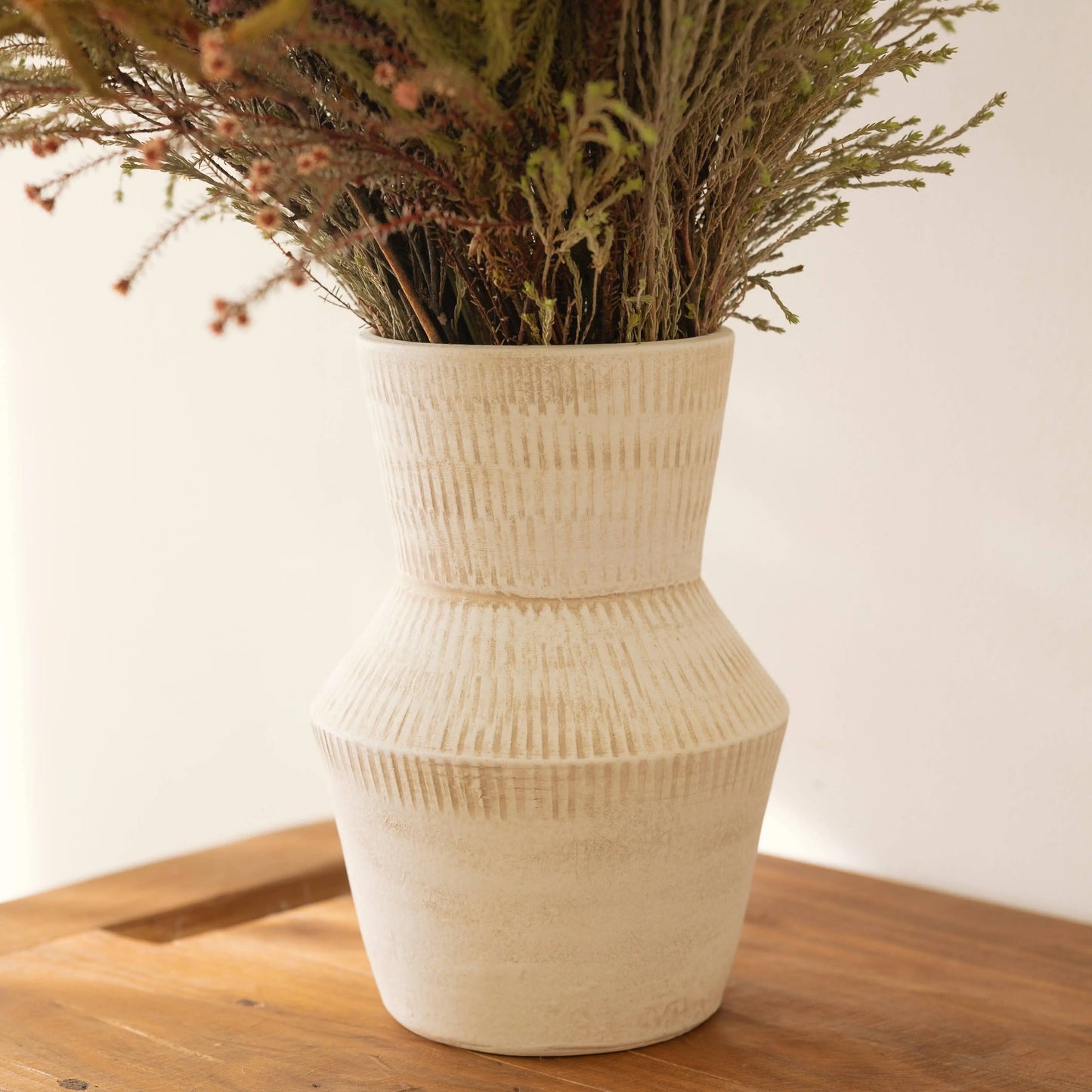Vase en céramique fabriqué à la main au Portugal